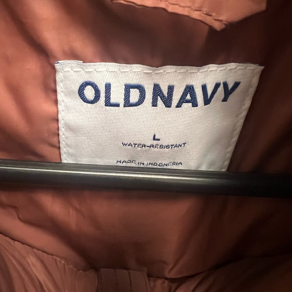 EUC Old Navy Puffer Jacket - Picture 3 of 4